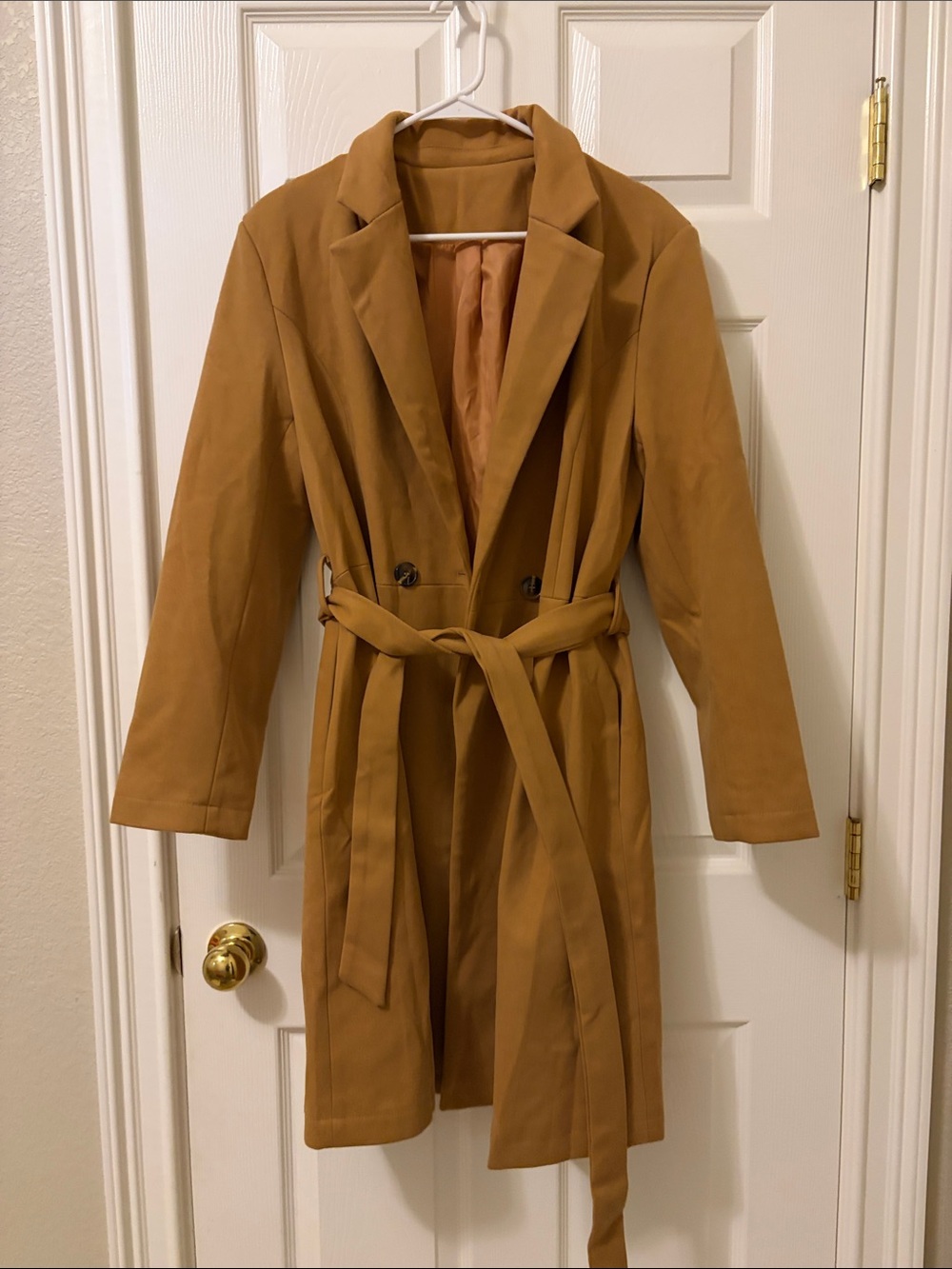 Women’s Camel Belted Trench Coat - Classic Tailored Jacket XL